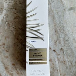 Korres - Up-Lift Sculptor Meno-Reverse (White Pine)